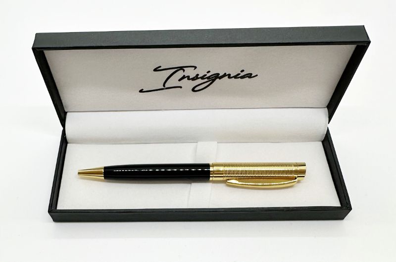 Insignia Gold & Black – Premium Metal Ballpoint Pen