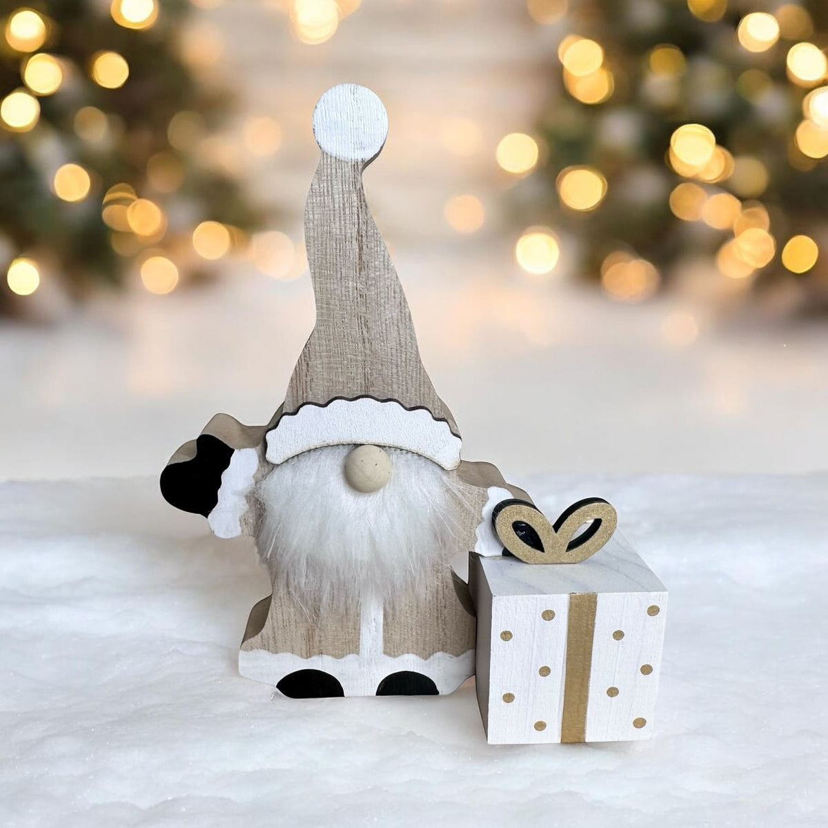 Wooden Christmas Gnome with Present – Christmas Decoration