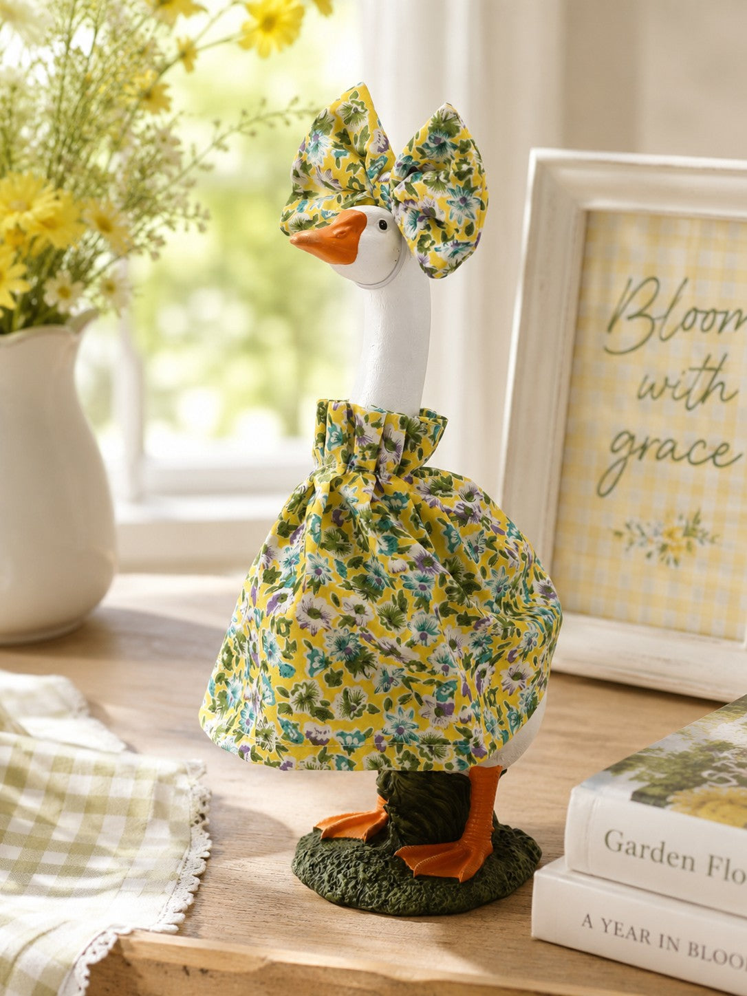 Maisie the Goose 30cm – Resin Goose Country Home Decor